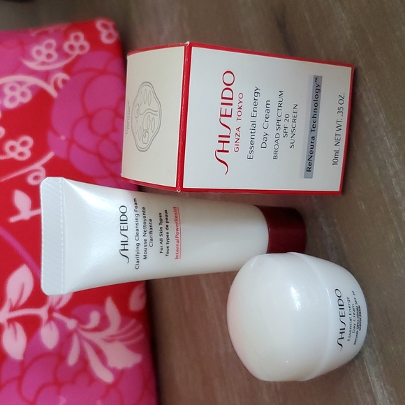 New never used SHISEIDO Skincare set Essential Energy Day cream &Cleansing Foam - Picture 4 of 6